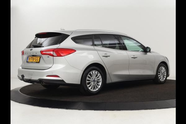 Ford Focus 1.0 EcoBoost Hybrid Titanium X | Stoel & stuurverwarming | Camera | Trekhaak | Carplay | Digital Cockpit | Full LED | Keyless