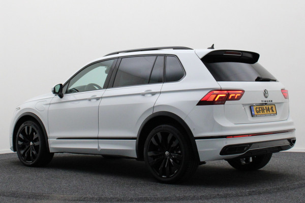 Volkswagen Tiguan 1.4 TSI eHybrid R-Line Business+ Panoramadak, 360° Camera, Head-Up, ACC, Keyless, Trekhaak, 20"