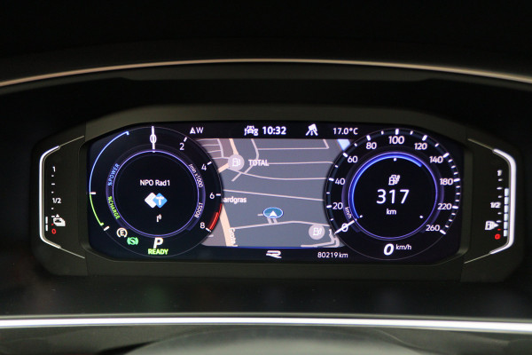 Volkswagen Tiguan 1.4 TSI eHybrid R-Line Business+ Panoramadak, 360° Camera, Head-Up, ACC, Keyless, Trekhaak, 20"