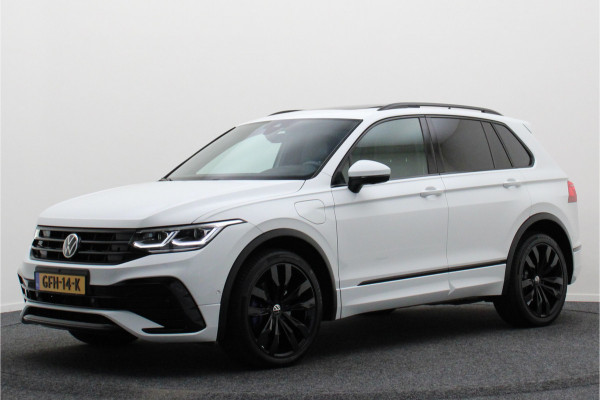 Volkswagen Tiguan 1.4 TSI eHybrid R-Line Business+ Panoramadak, 360° Camera, Head-Up, ACC, Keyless, Trekhaak, 20"