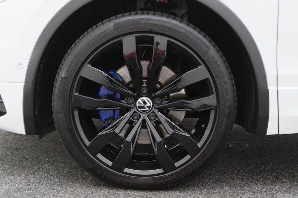 Volkswagen Tiguan 1.4 TSI eHybrid R-Line Business+ Panoramadak, 360° Camera, Head-Up, ACC, Keyless, Trekhaak, 20"