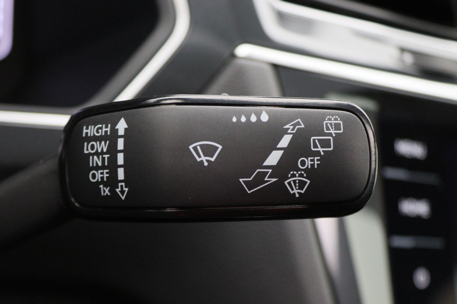 Volkswagen Tiguan 1.4 TSI eHybrid R-Line Business+ Panoramadak, 360° Camera, Head-Up, ACC, Keyless, Trekhaak, 20"