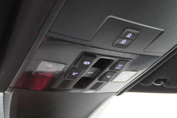 Volkswagen Tiguan 1.4 TSI eHybrid R-Line Business+ Panoramadak, 360° Camera, Head-Up, ACC, Keyless, Trekhaak, 20"
