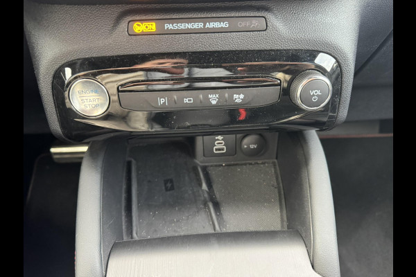 Ford Kuga 2.5 PHEV ST-Line X 243pk SCI | Wegklapbare trekhaak | Panoramadak | Winter Pack | Head up Display | All season banden