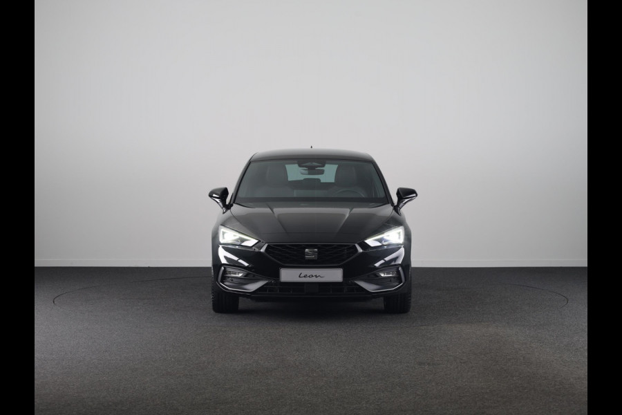 Seat Leon 1.5 TSI 204pk e-Hybrid FR Business | Black Pack | Trekhaak | Led Matrix Seat Leon 1.5 TSI 204pk e-Hybrid FR Business | Black Pack | Trekhaak | Led Matrix