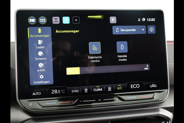 Seat Leon 1.5 TSI 204pk e-Hybrid FR Business | Black Pack | Trekhaak | Led Matrix Seat Leon 1.5 TSI 204pk e-Hybrid FR Business | Black Pack | Trekhaak | Led Matrix