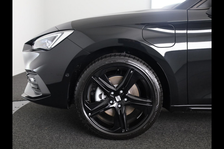 Seat Leon 1.5 TSI 204pk e-Hybrid FR Business | Black Pack | Trekhaak | Led Matrix Seat Leon 1.5 TSI 204pk e-Hybrid FR Business | Black Pack | Trekhaak | Led Matrix