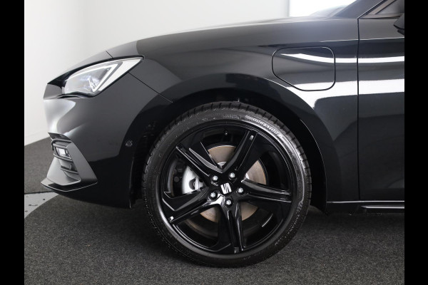Seat Leon 1.5 TSI 204pk e-Hybrid FR Business | Black Pack | Trekhaak | Led Matrix Seat Leon 1.5 TSI 204pk e-Hybrid FR Business | Black Pack | Trekhaak | Led Matrix