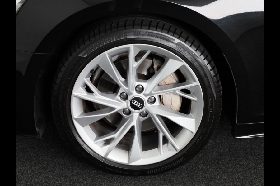 Audi A5 Sportback 40 TFSI Advanced Edition 204pk | Sportstoelen | Matrix LED koplampen | 18 inch lichtmetalen velgen | Voorstoelen met massage functie
