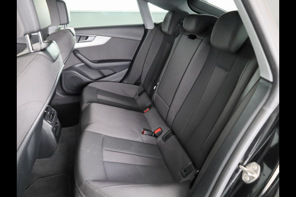 Audi A5 Sportback 40 TFSI Advanced Edition 204pk | Sportstoelen | Matrix LED koplampen | 18 inch lichtmetalen velgen | Voorstoelen met massage functie