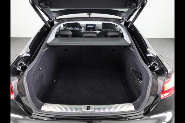 Audi A5 Sportback 40 TFSI Advanced Edition 204pk | Sportstoelen | Matrix LED koplampen | 18 inch lichtmetalen velgen | Voorstoelen met massage functie