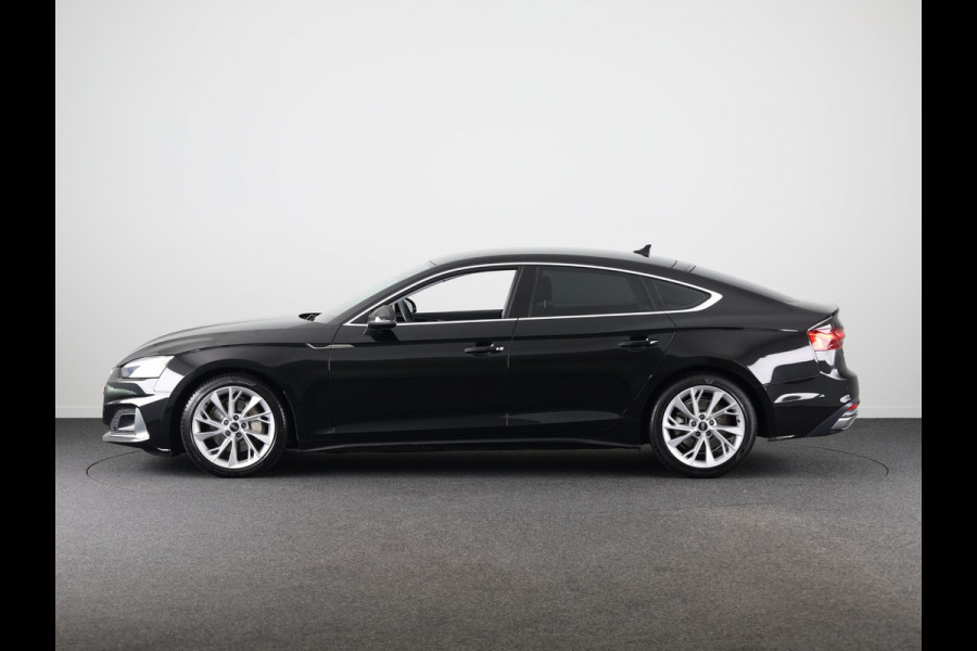 Audi A5 Sportback 40 TFSI Advanced Edition 204pk | Sportstoelen | Matrix LED koplampen | 18 inch lichtmetalen velgen | Voorstoelen met massage functie