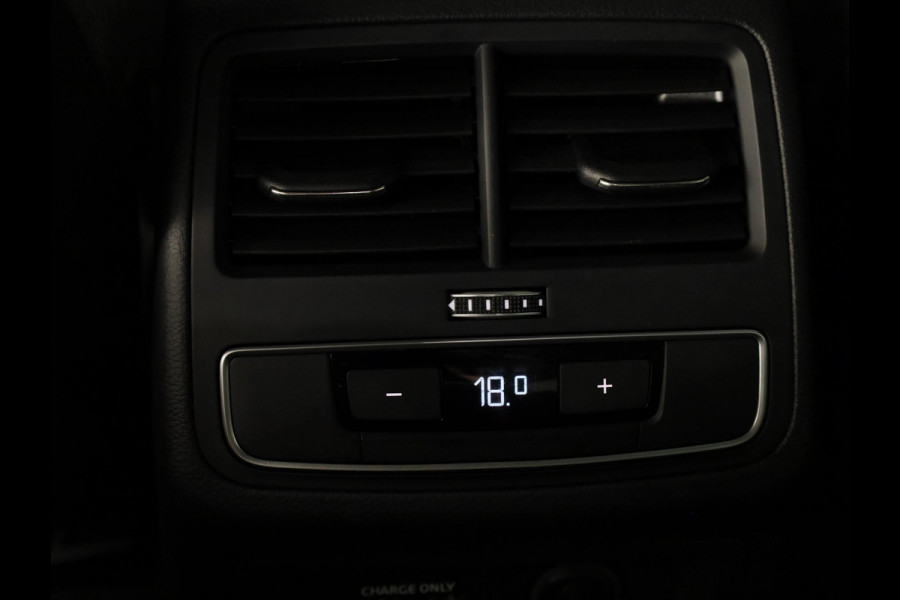 Audi A5 Sportback 40 TFSI Advanced Edition 204pk | Sportstoelen | Matrix LED koplampen | 18 inch lichtmetalen velgen | Voorstoelen met massage functie