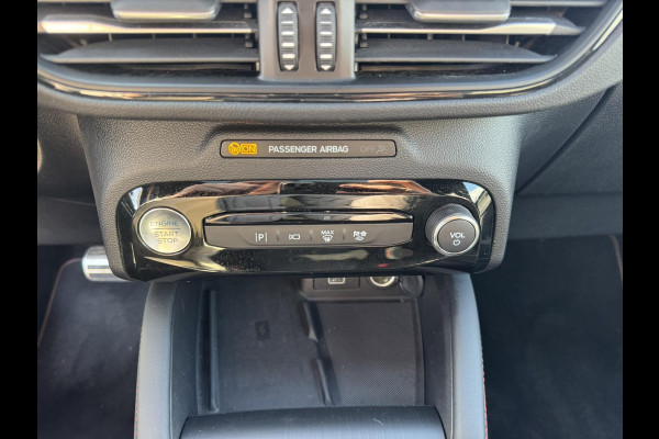 Ford Kuga 2.5 PHEV ST-Line X 243pk |SCI| Wegklapbare trekhaak | Panoramadak | Winter Pack | Head up Display | All season banden