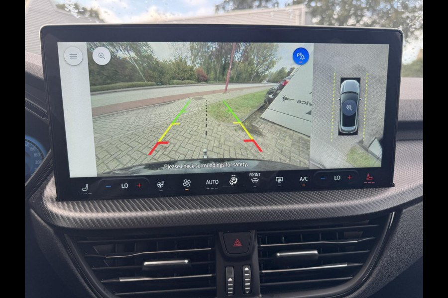 Ford Kuga 2.5 PHEV ST-Line X 243pk | Wegklapbare trekhaak | Panoramadak | Winter Pack | Head up Display | All season banden