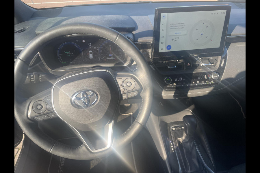 Toyota Corolla Hybrid 140 Business | Stuur-/& Stoelverwarming | Apple Carplay & AndriodAUTO | Navigatie