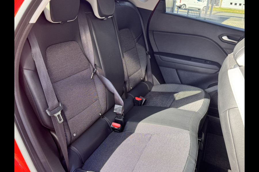 Renault Captur 1.6 E-Tech plug-in hybrid 160 techno | Automaat | Carplay | camera | PDC | Navigatie | LMV 18''