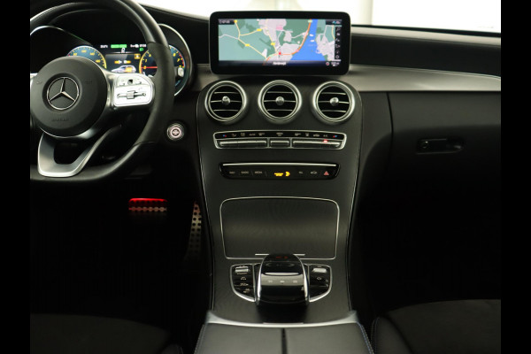 Mercedes-Benz C-Klasse 300e AMG Limited | Panoramadak | 360 Camera | Stoelverwarming | Carplay | Matrix LED | Leder/Alcantara | Navigatie | Park Assist | Sfeerverlichting | PHEV | Plug In Mercedes-Benz C-Klasse 300e AMG Limited | Panoramadak | 360 Camera | Stoelverwarming | Carplay | Matrix LED | Leder/Alcantara | Navigatie | Park Assist | Sfeerverlichting | PHEV | Plug In