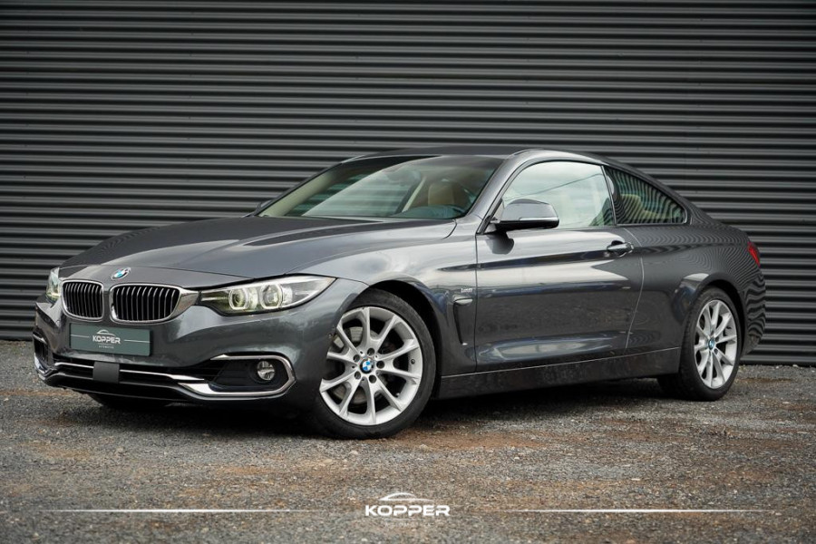 BMW 4 Serie Coupé 430i High Executive / Leder / Navi Prof