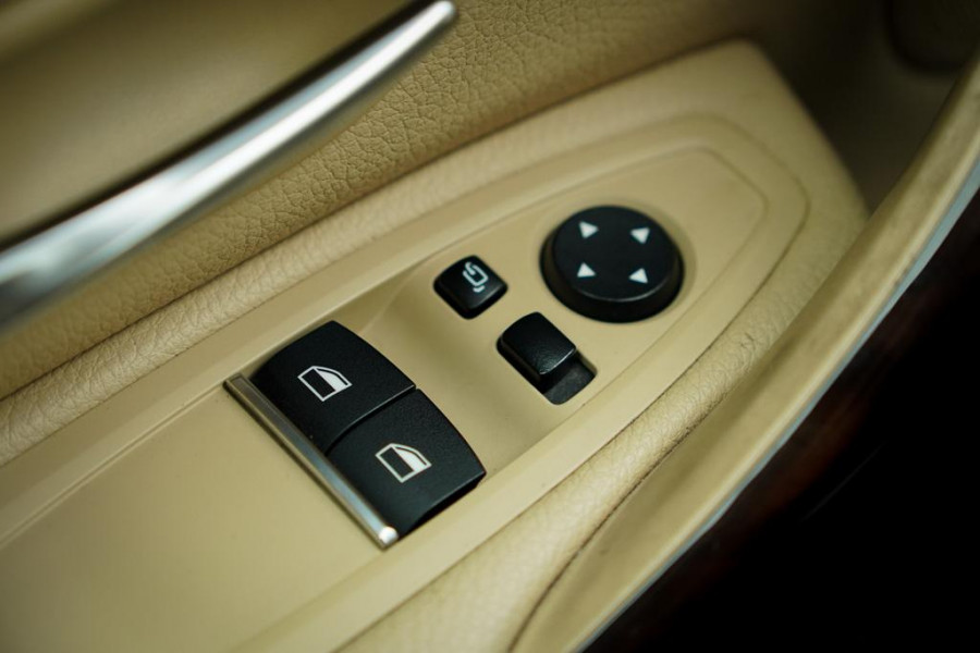 BMW 4 Serie Coupé 430i High Executive / Leder / Navi Prof