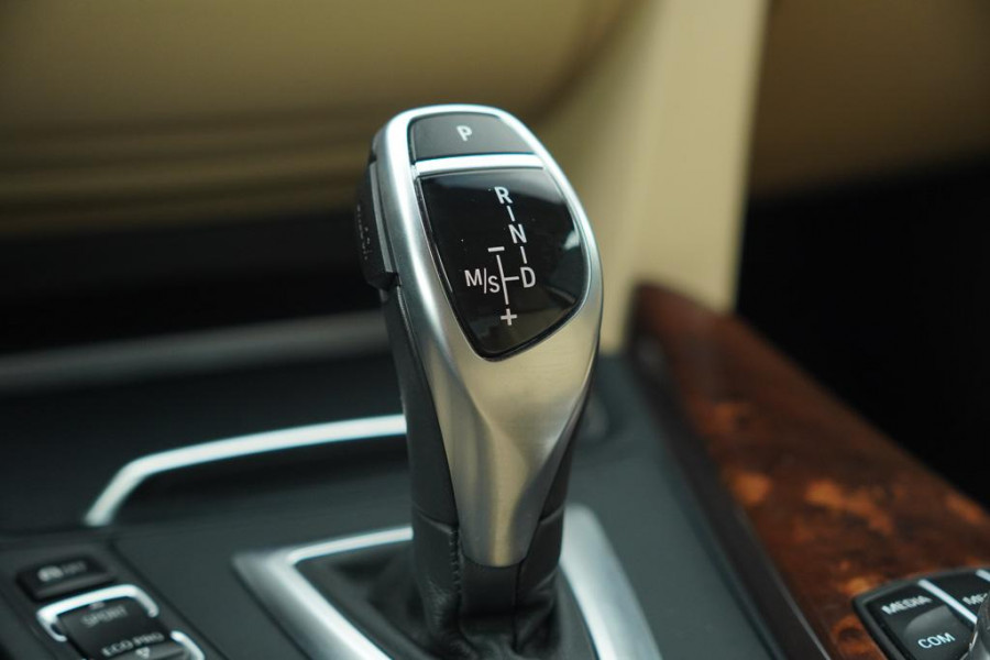 BMW 4 Serie Coupé 430i High Executive / Leder / Navi Prof
