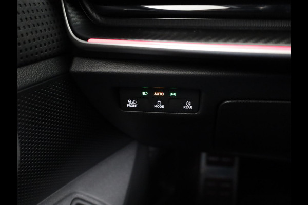 Škoda Superb Sportline Business PHEV 1.5 TSI 204 pk 6 vers. DSG | Canton | 19 inch lichtmetalen velgen | Travel assist plus | Winterpakket