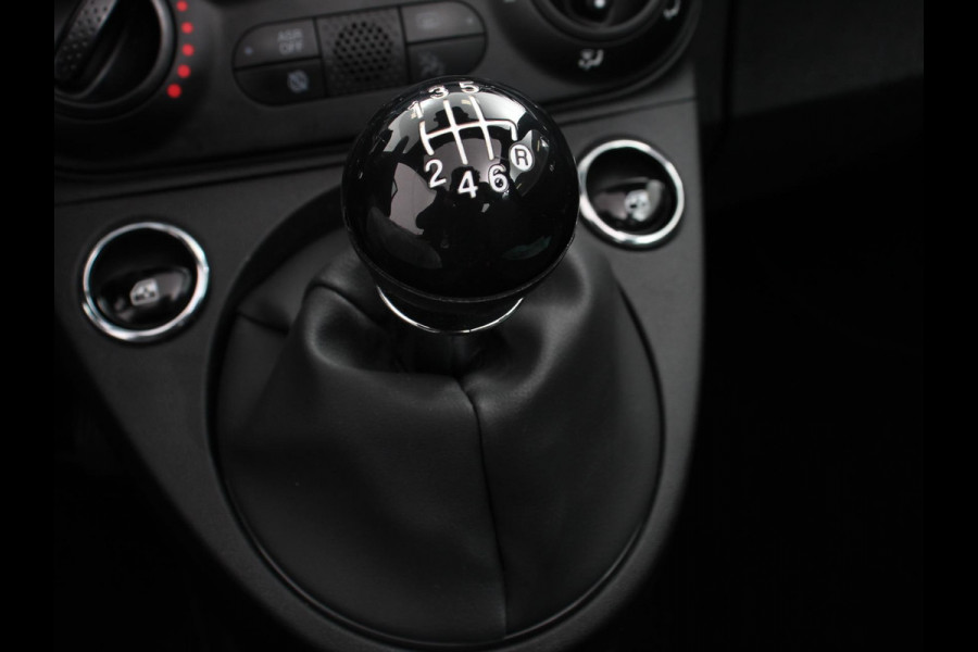 Fiat 500C 1.0 Cabrio Bella Vita Airco Cruise control Parkeersensor achter Radio Fiat 500C 1.0 Cabrio Bella Vita Airco Cruise control Parkeersensor achter Radio