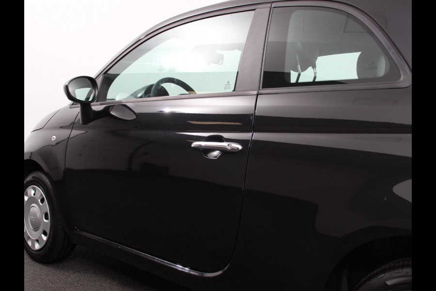 Fiat 500C 1.0 Cabrio Bella Vita Airco Cruise control Parkeersensor achter Radio Fiat 500C 1.0 Cabrio Bella Vita Airco Cruise control Parkeersensor achter Radio