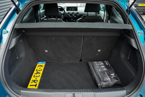 DS DS 3 Crossback 1.2 PureTech Grand Chic / Opera / Aut / Adaptive Cruise / Carplay / Leder DS DS 3 Crossback 1.2 PureTech Grand Chic / Opera / Aut / Adaptive Cruise / Carplay / Leder
