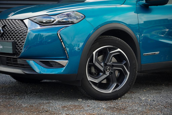 DS DS 3 Crossback 1.2 PureTech Grand Chic / Opera / Aut / Adaptive Cruise / Carplay / Leder DS DS 3 Crossback 1.2 PureTech Grand Chic / Opera / Aut / Adaptive Cruise / Carplay / Leder