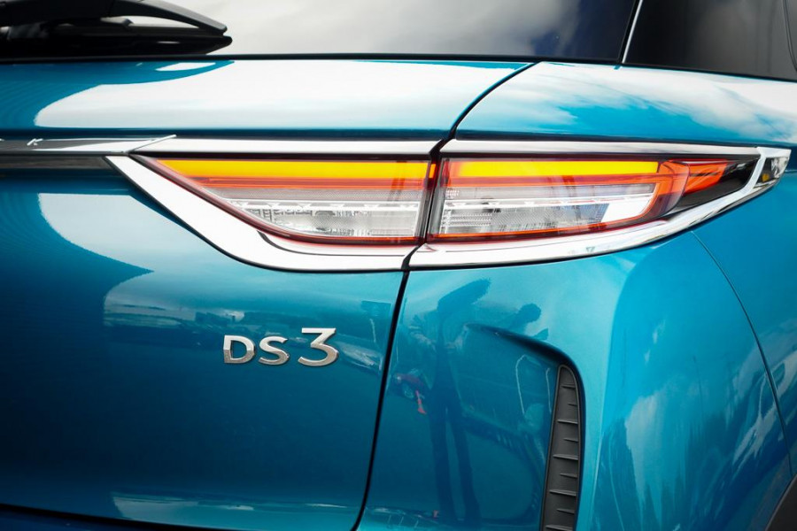 DS DS 3 Crossback 1.2 PureTech Grand Chic / Opera / Aut / Adaptive Cruise / Carplay / Leder DS DS 3 Crossback 1.2 PureTech Grand Chic / Opera / Aut / Adaptive Cruise / Carplay / Leder