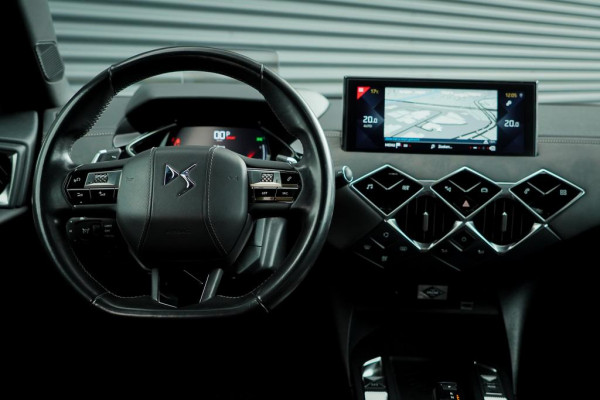 DS DS 3 Crossback 1.2 PureTech Grand Chic / Opera / Aut / Adaptive Cruise / Carplay / Leder DS DS 3 Crossback 1.2 PureTech Grand Chic / Opera / Aut / Adaptive Cruise / Carplay / Leder