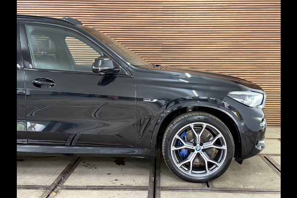BMW X5 XDrive45e High Executive M-Sport | 360° Camera | Luchtvering | SkyLounge | Pano | HUD | LED | Softclose | Stoelventilatie