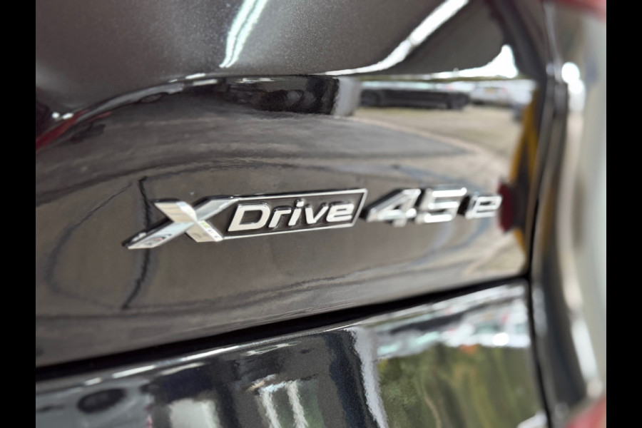 BMW X5 XDrive45e High Executive M-Sport | 360° Camera | Luchtvering | SkyLounge | Pano | HUD | LED | Softclose | Stoelventilatie