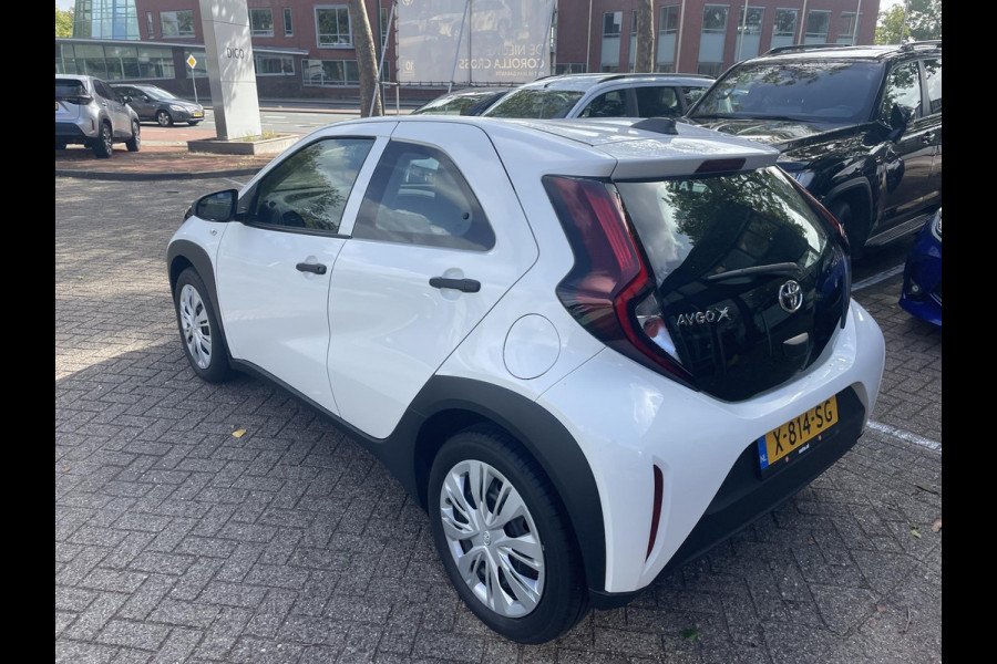 Toyota Aygo X 1.0 VVT-i MT | Apple Carplay & AndroidAUTO | Adap.Cruise Control | Camera Toyota Aygo X 1.0 VVT-i MT | Apple Carplay & AndroidAUTO | Adap.Cruise Control | Camera
