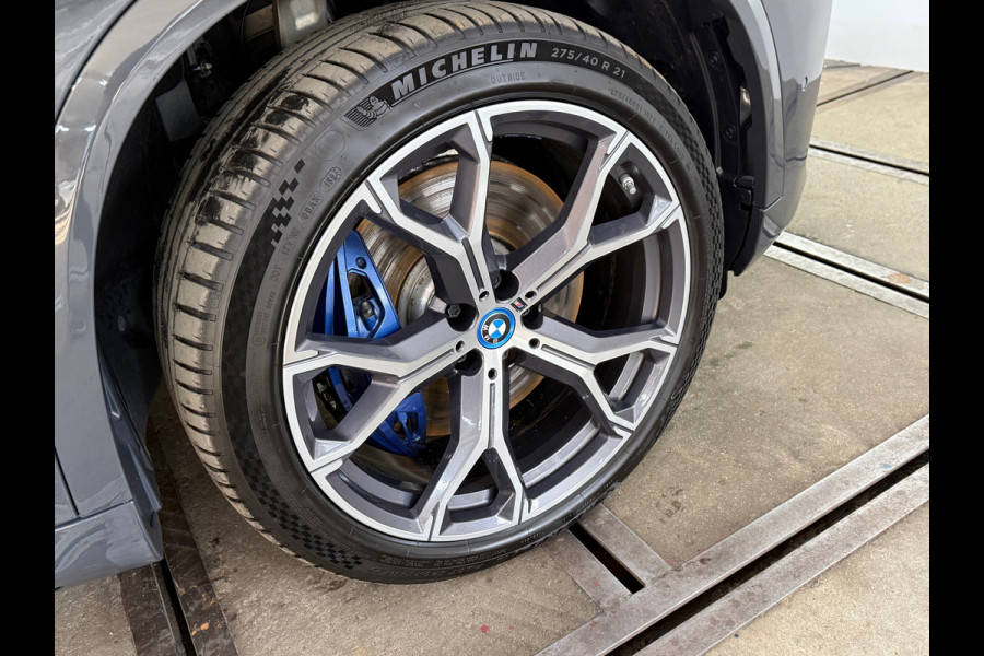 BMW X5 XDrive45e High Executive M-Sport | 360° Camera | Luchtvering | Stoelventilatie | Pano | HUD | LED | Softclose