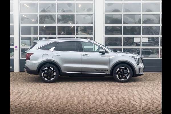 Kia Sorento 1.6 T-GDi Plug-in Hybrid 4WD ExecutiveLine 7p. | Uit voorraad leverbaar | Full Option | Steel Grey Kia Sorento 1.6 T-GDi Plug-in Hybrid 4WD ExecutiveLine 7p. | Uit voorraad leverbaar | Full Option | Steel Grey