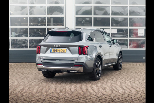 Kia Sorento 1.6 T-GDi Plug-in Hybrid 4WD ExecutiveLine 7p. | Uit voorraad leverbaar | Full Option | Steel Grey Kia Sorento 1.6 T-GDi Plug-in Hybrid 4WD ExecutiveLine 7p. | Uit voorraad leverbaar | Full Option | Steel Grey