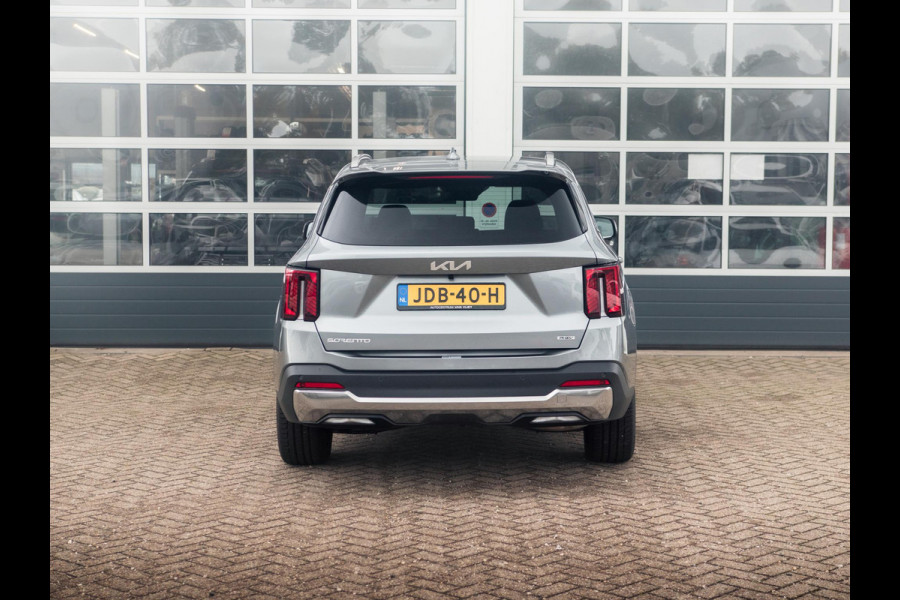 Kia Sorento 1.6 T-GDi Plug-in Hybrid 4WD ExecutiveLine 7p. | Uit voorraad leverbaar | Full Option | Steel Grey Kia Sorento 1.6 T-GDi Plug-in Hybrid 4WD ExecutiveLine 7p. | Uit voorraad leverbaar | Full Option | Steel Grey