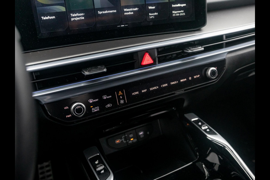 Kia Sorento 1.6 T-GDi Plug-in Hybrid 4WD ExecutiveLine 7p. | Uit voorraad leverbaar | Full Option | Steel Grey Kia Sorento 1.6 T-GDi Plug-in Hybrid 4WD ExecutiveLine 7p. | Uit voorraad leverbaar | Full Option | Steel Grey