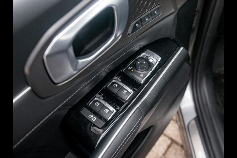 Kia Sorento 1.6 T-GDi Plug-in Hybrid 4WD ExecutiveLine 7p. | Uit voorraad leverbaar | Full Option | Steel Grey Kia Sorento 1.6 T-GDi Plug-in Hybrid 4WD ExecutiveLine 7p. | Uit voorraad leverbaar | Full Option | Steel Grey