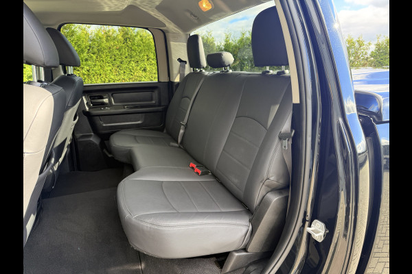 Dodge Ram 1500 5.7 V8 CLASSIC NIGHT 4x4 / LEDER / BPM VRIJ / 1e EIG. / CAMERA / 6-PERS / NAVI / 3.5T TREKHAAK