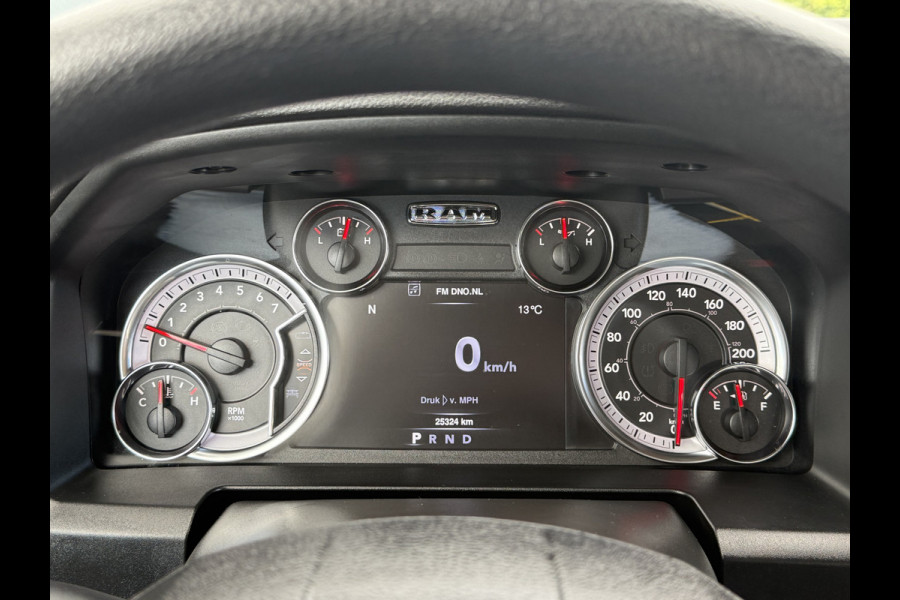 Dodge Ram 1500 5.7 V8 CLASSIC NIGHT 4x4 / LEDER / BPM VRIJ / 1e EIG. / CAMERA / 6-PERS / NAVI / 3.5T TREKHAAK