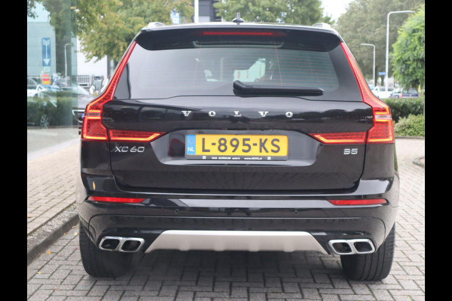 Volvo XC60 2.0 B5 Momentum Exclusive / Panoramadak