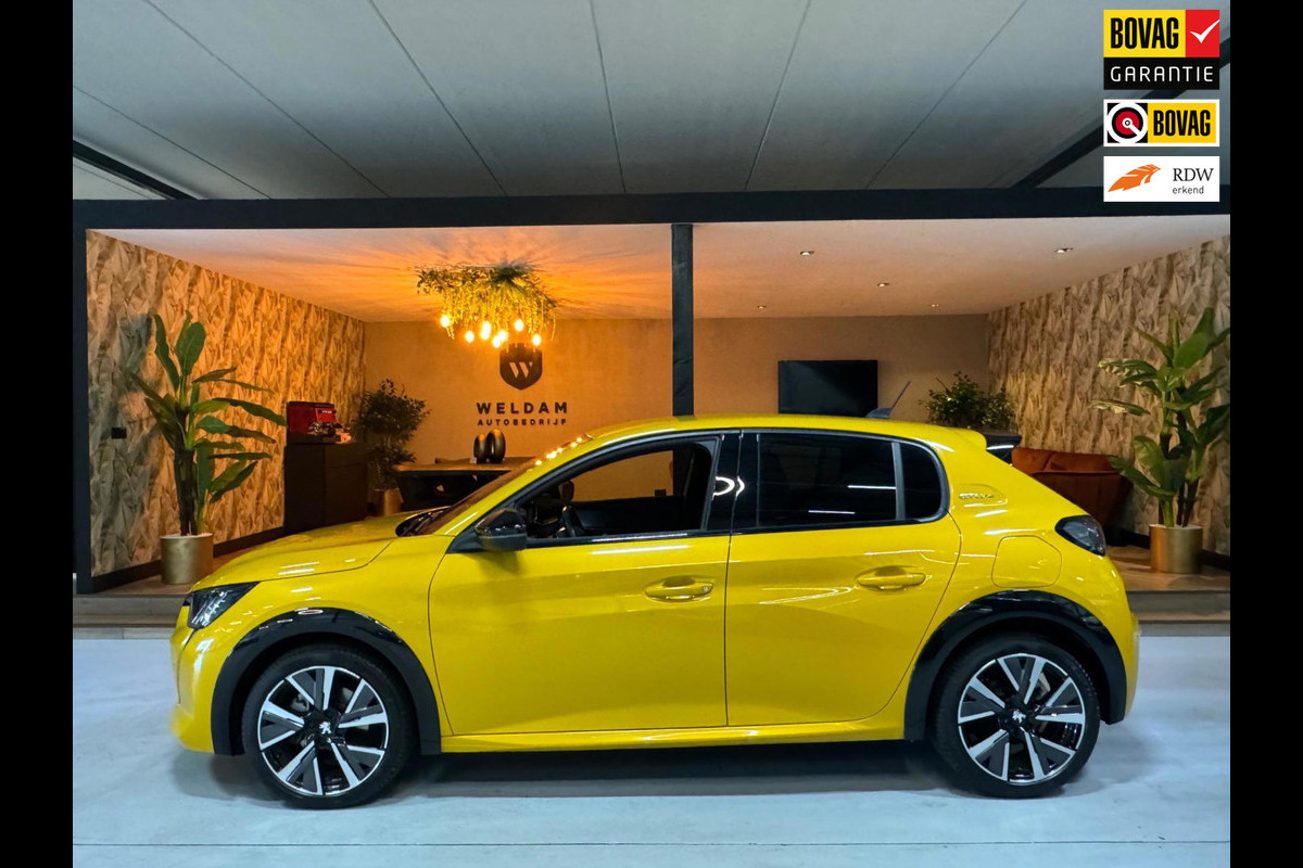 Peugeot 208 1.2 PureTech GT-Line Sport 131PK Garantie Carplay Sfeer LED Camera Cruise Clima Navi Rijklaar Peugeot 208 1.2 PureTech GT-Line Sport 131PK Garantie Carplay Sfeer LED Camera Cruise Clima Navi Rijklaar