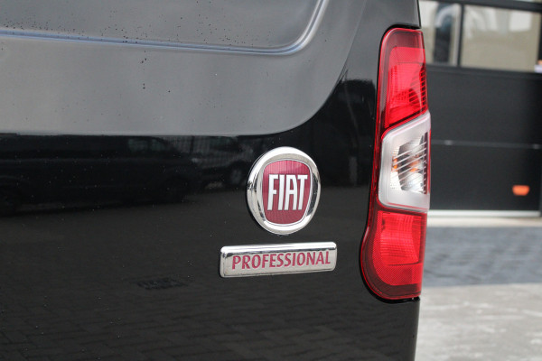 Fiat E-Doblò 136 L1 50 kWh 136pk - Carplay - Auto Klimaat - Navi - Lane Assist - PDC - Rijklaar Fiat E-Doblò 136 L1 50 kWh 136pk - Carplay - Auto Klimaat - Navi - Lane Assist - PDC - Rijklaar