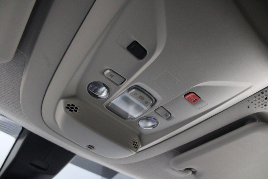 Fiat E-Doblò 136 L1 50 kWh 136pk - Carplay - Auto Klimaat - Navi - Lane Assist - PDC - Rijklaar Fiat E-Doblò 136 L1 50 kWh 136pk - Carplay - Auto Klimaat - Navi - Lane Assist - PDC - Rijklaar