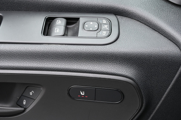 Mercedes-Benz Sprinter 315 CDI L3H2 RWD MBUX navigatie met 360 graden camera, Geveerde stoel