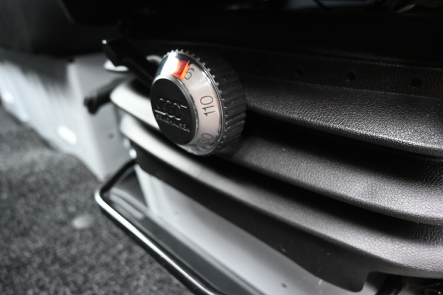 Mercedes-Benz Sprinter 315 CDI L3H2 RWD MBUX navigatie met 360 graden camera, Geveerde stoel