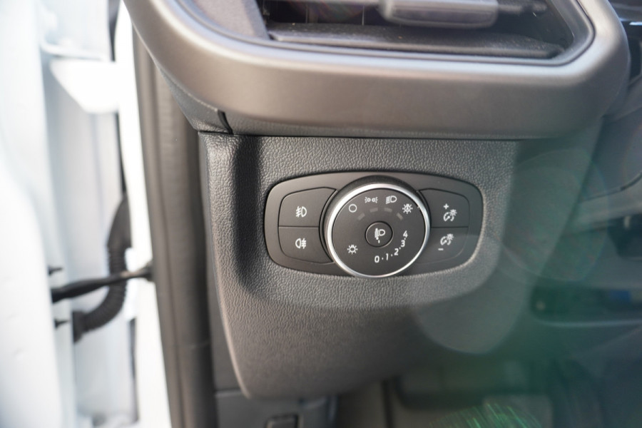 Ford Transit Courier 1.0 EcoBoost 125PK Trend Benzine Automaat NR. V184 | Airco | Cruise | Trekhaak | Apple CP- Android auto